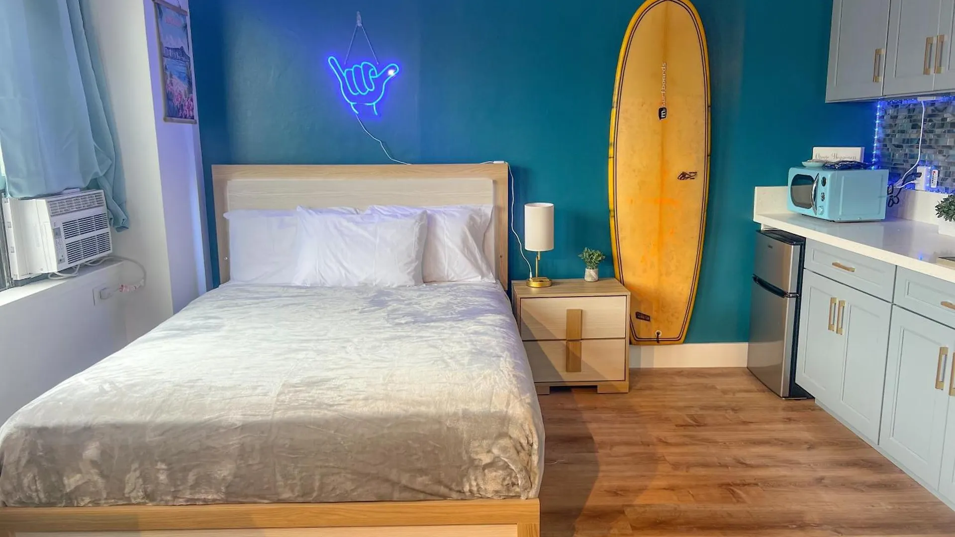 Magical Mountain View Escape Apts Гонолулу США